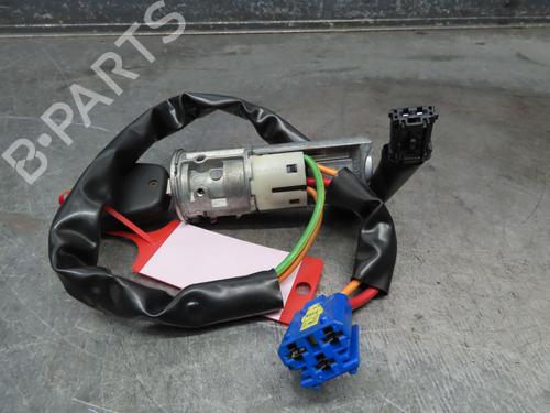 Used Ignition barrel PEUGEOT 206+ (2L_, 2M_) 1.4 i (73 hp) 17452667