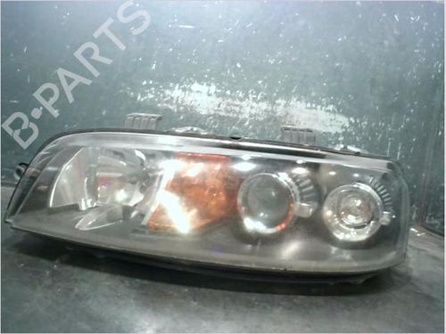 Used Left headlight FIAT PUNTO (188_) 1.2 60 (188.030, .050, .130, .150, .230, .250) (60 hp) 14979975