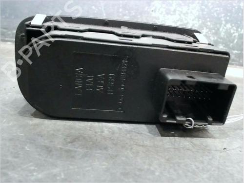 left-front-window-switch-alfa-romeo-mito-955_-2008-2009-2010-2011-2012-2013-2014-2015-2016-2017-2018-23115538 main image