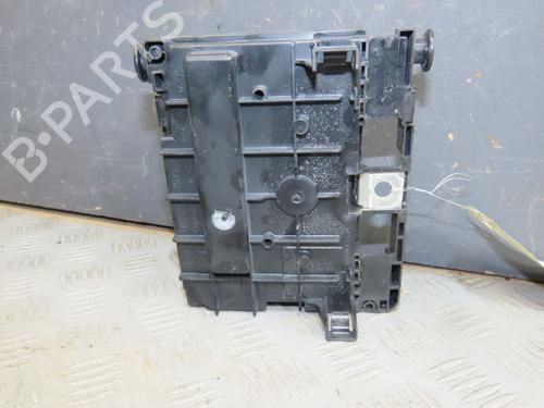 Used Fuse box PEUGEOT 3008 I MPV (0U_) 1.6 HDi (109 hp) 31242102