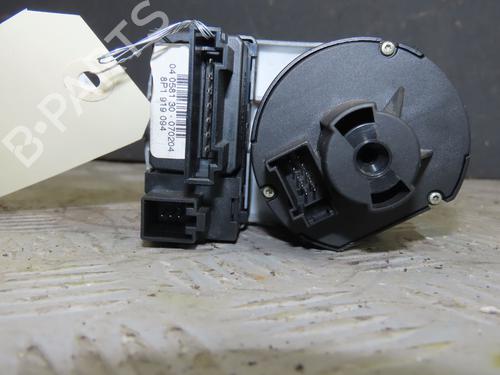 Used Headlight switch AUDI A3 (8P1) 1.9 TDI (105 hp) 30630752