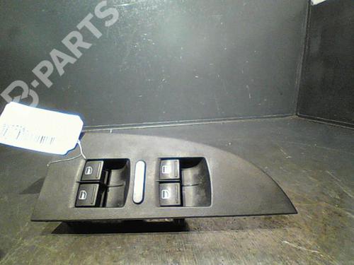 Used Left front window switch Left front window switch SEAT LEON (1P1) 1.9 TDI (105 hp) 10766077 10766077
