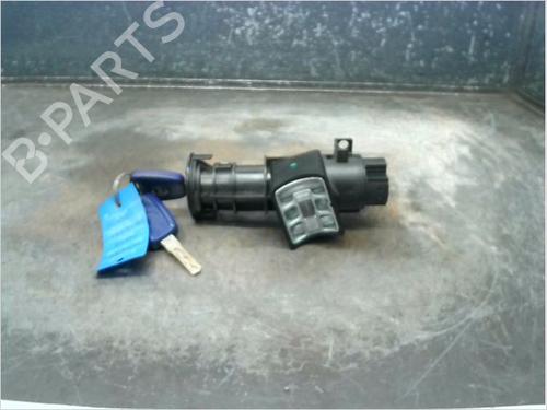 Used Ignition barrel FIAT PUNTO (188_) 1.3 JTD 16V (70 hp) 11487865