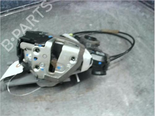 Used Front right lock Front right lock TOYOTA HILUX VII Pickup (_N1_, _N2_, _N3_) 2.5 D-4D 4WD (KUN25_, KUN25R) (120 hp) 14979625 14979625