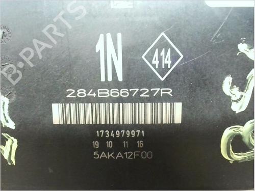 Used Fuse box RENAULT MEGANE IV Hatchback (B9A/M/N_) 1.6 dCi 130 (B9A4) (130 hp) 11255298