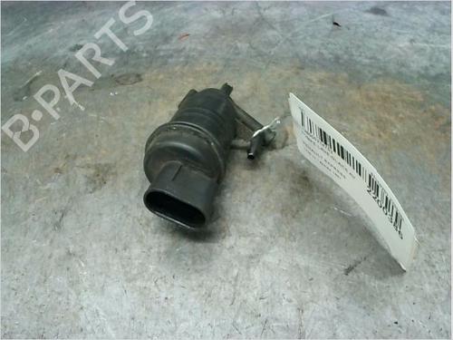 Used Washer pump RENAULT RAPID Box Body/MPV (F40_, G40_) 1.2 (F406, G40A) (55 hp) 23117016