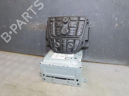Used Radio Radio OPEL MERIVA B MPV (S10) 1.7 CDTI (75) (100 hp) 36345021 36345021