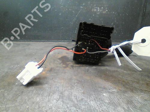 Headlight switch RENAULT TWINGO III (BCM_, BCA_) 1.0 SCe 70 | BP10762365I24 - Image 2