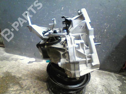 Gearbox RENAULT TWINGO III (BCM_, BCA_) 1.0 SCe 70 (BCMB) | BP10759789M3 