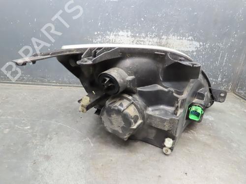 Venstre forlygte FORD FIESTA V (JH_, JD_) 1.3 (69 hp) 17738637