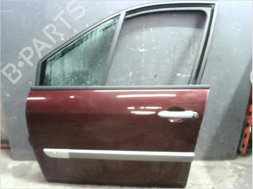 Used Left front door RENAULT SCÉNIC II (JM0/1_) 1.9 dCi (JM0G, JM12, JM1G, JM2C) (120 hp) 14979521