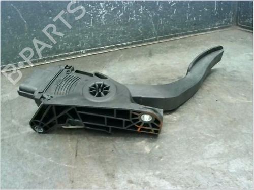 Pedal FORD FIESTA VI (CB1, CCN) 1.4 TDCi (68 hp) 11039704