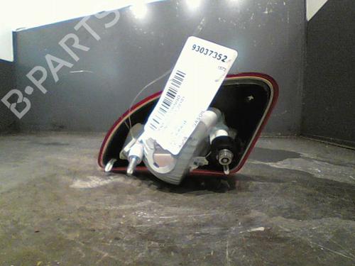 Used Left tailgate light RENAULT TWINGO II (CN0_) 1.5 dCi 75 (75 hp) 11213940