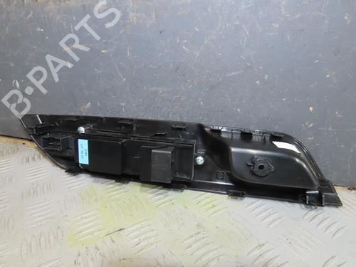 Used Left front window switch Left front window switch SUZUKI SWIFT IV (FZ, NZ) 1.2 (AZH412, ZC72S) (94 hp) 33808271 33808271