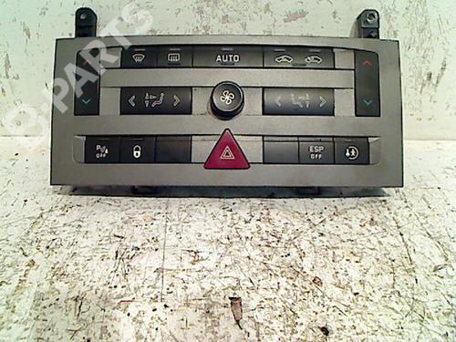 Used Climate control PEUGEOT 407 SW (6E_, 6D_) 2.0 HDi 135 (136 hp) 11211189