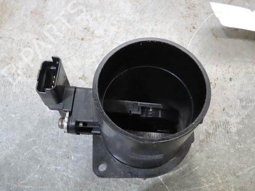 Used Mass air flow sensor PEUGEOT 5008 (0U_, 0E_) 1.6 HDi (112 hp) 15903047