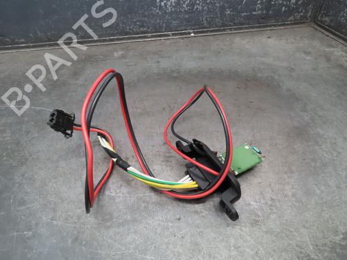 Used Heater resistor RENAULT KANGOO Express (FW0/1_) 1.5 dCi 85 (FW0K, FW0L, FW0B) (86 hp) 17214446