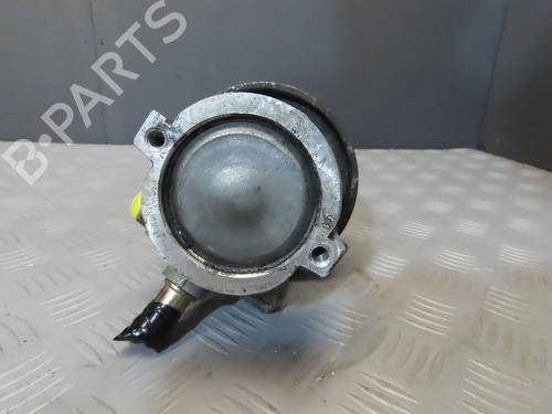 Used Steering pump Steering pump 21112882 21112882