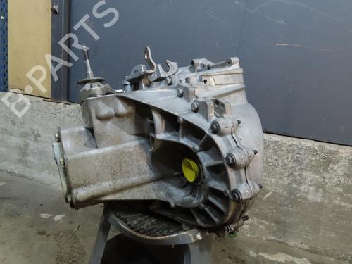 Gearbox PEUGEOT 3008 I MPV (0U_) 1.6 HDi | BP19725555M3 