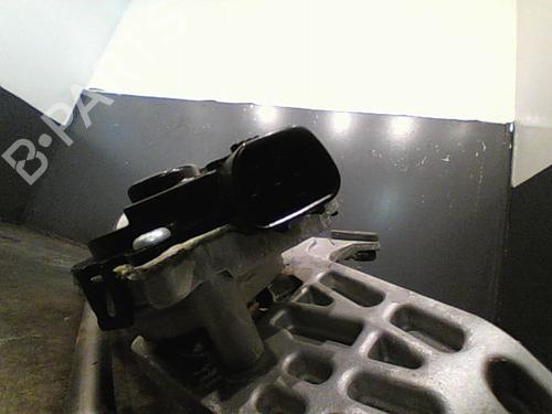 Used Front wiper motor SUZUKI SX4 (EY, GY) 2.0 DDiS 4x4 (RW420D) (135 hp) 11214573