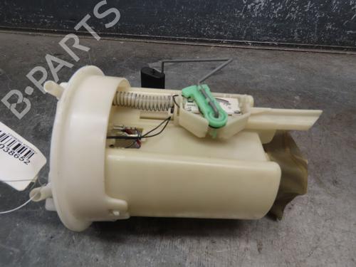 Used Fuel pump PEUGEOT 306 Hatchback (7A, 7C, N3, N5) [1993-2003]  23111534