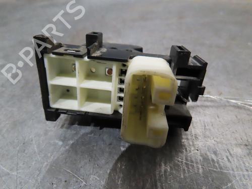 Used Switch TOYOTA RAV 4 III (_A3_) 2.2 D 4WD (ALA30_, ALA30R) (177 hp) 15953095