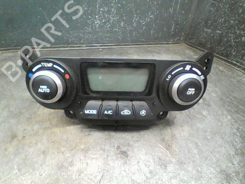 climate-control-kia-cerato-i-hatchback-ld-20-crdi-972502f300-2004-2005-2006-2007-2008-2009-2010-10762250 main image