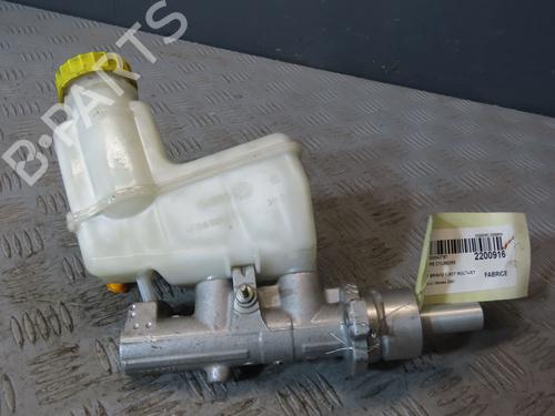 Brake master cylinder FIAT BRAVO II (198_) 1.9 D Multijet (198AXB1A) | BP19528772M77