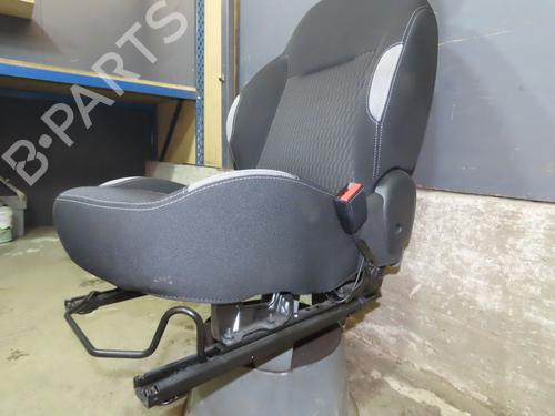 Right front seat PEUGEOT 208 I (CA_, CC_) 1.2 VTI 82 | BP21073918C16 