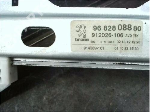 Front right window mechanism PEUGEOT 5008 (0U_, 0E_) 1.6 HDi | BP11031919C23 