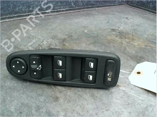Used Left front window switch CITROËN C4 Picasso I MPV (UD_) 1.6 HDi 110 (112 hp) 12538248