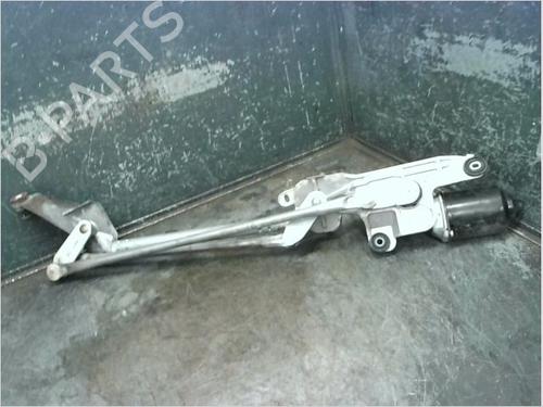 Used Front wiper motor MITSUBISHI COLT VI (Z3_A, Z2_A) 1.5 DI-D (Z39A) (95 hp) 11333086