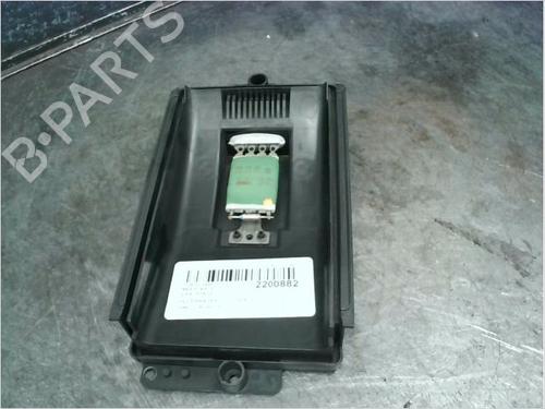 Used Heater resistor VW GOLF IV (1J1) 1.4 16V (75 hp) 13213902