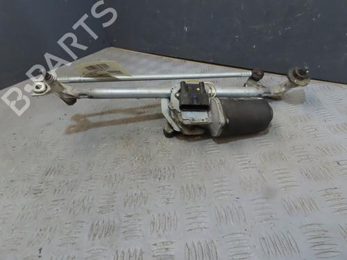 Used Front wiper motor OPEL CORSA C (X01) 1.2 Twinport (F08, F68) (80 hp) 31843249