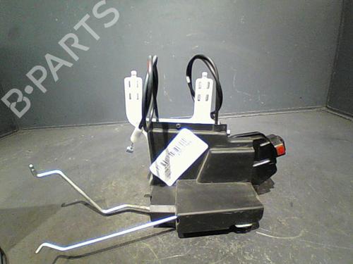 Front right lock HYUNDAI TUCSON (JM) 2.0 CRDi All-wheel Drive | BP11212807C97