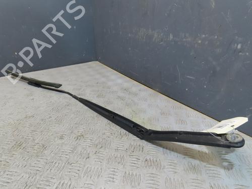 Used Front windshield wiper arm RENAULT CLIO IV (BH_) 1.5 dCi 75 (75 hp) 24519562