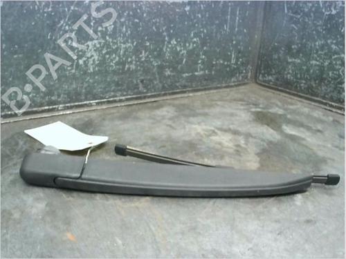 Used Rear windshield wiper arm RENAULT CLIO IV (BH_) 1.5 dCi 90 (90 hp) 14873851