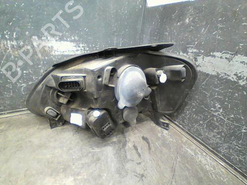 Right headlight VW FOX Hatchback (5Z1, 5Z3, 5Z4) 1.2 | BP10768056C29 