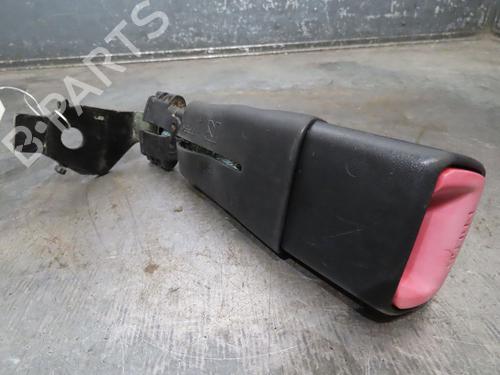 Used Seat buckle TOYOTA AURIS (_E15_) 1.6 (ZRE151_, ZRE151R) (124 hp) 16015581