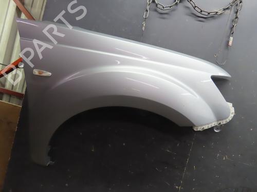 Right front fenders MITSUBISHI OUTLANDER II (CW_W) 2.0 DI-D (CW8W) | BP23114456C42 