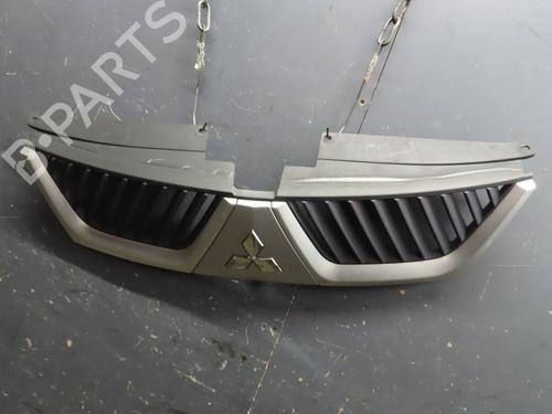 Grille MITSUBISHI OUTLANDER II (CW_W) 2.0 DI-D (CW8W) | BP23114424C40 