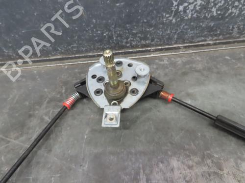 Alzavetro anteriore sinistro VW TRANSPORTER T4 Bus (70B, 70C, 7DB, 7DK, 70J, 70K, 7DC, 7DJ) 2.4 D | BP17730473C22 