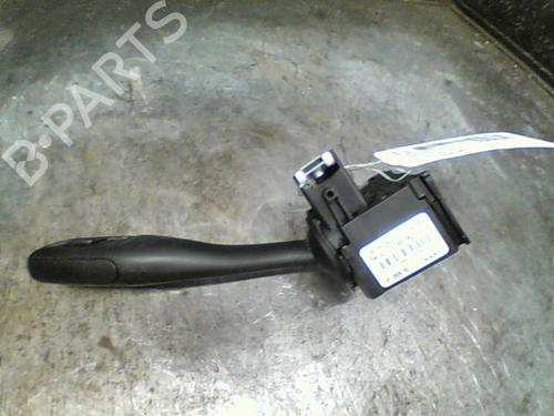 Used Steering column stalk AUDI A3 Sportback (8PA) 1.9 TDI (105 hp) 10919668