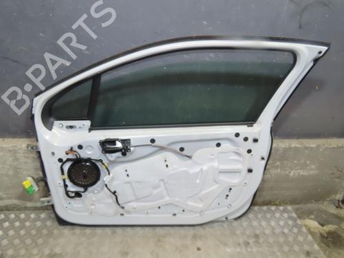 right-front-door-peugeot-208-i-ca_-cc_-2012-2013-2014-2015-2016-2017-2018-2019-2020-2021-36873752 main image