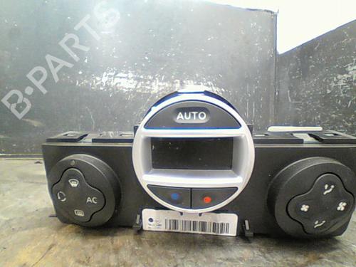 Used Climate control RENAULT CLIO III (BR0/1, CR0/1) 1.5 dCi (BR17, CR17) (86 hp) 10762309