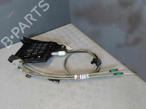 electric-handbrake-peugeot-3008-i-mpv-0u_-2009-2010-2011-2012-2013-2014-2015-2016-2017-23113149 main image