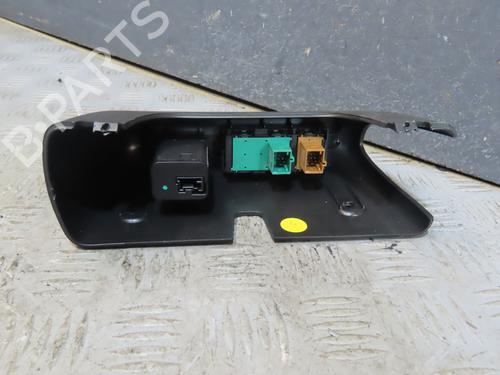 Used Warning switch Warning switch CITROËN AMI (9A_) Electric (9AZ2CA) (8 hp) 36492791 36492791