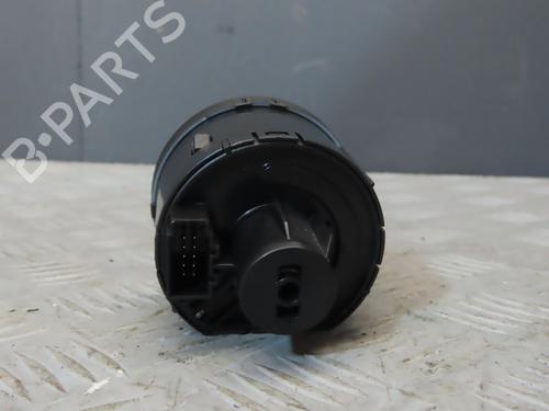 Forlygtekontakt VW POLO VI (AW1, BZ1, AE1) 1.0 TSI (95 hp) 19025188