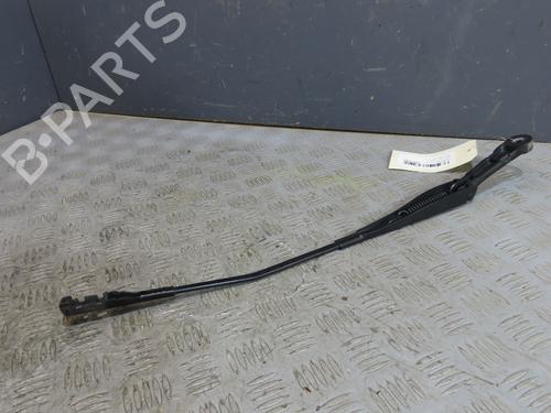 Used Front windshield wiper arm MERCEDES-BENZ A-CLASS (W177) A 200 d (177.012) (150 hp) 27471055
