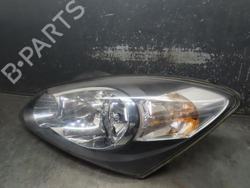 Left headlight KIA CEE'D Hatchback (ED) 1.6 CRDi 115 | BP20976990C28 